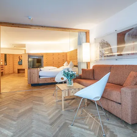 Liebe Sonne Hotel 4*