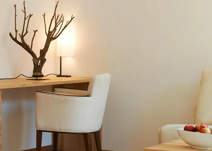 Liebe Sonne 4s Hotel